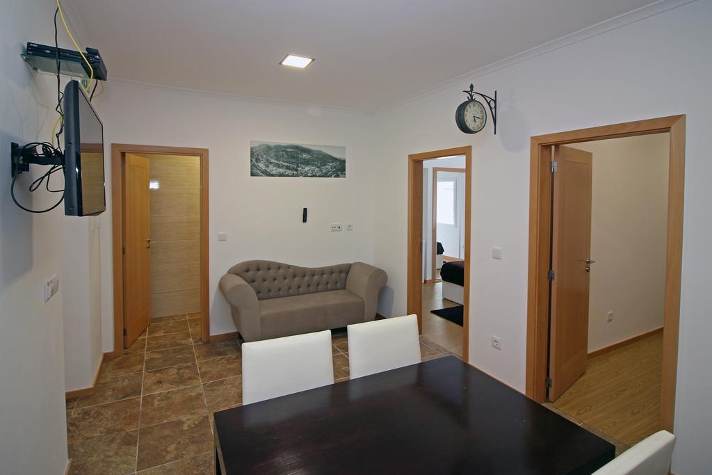 Geresiana Apartamentos Kültér fotó
